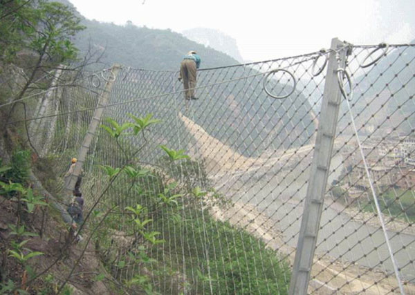 贵州被动边坡防护网工程日常巡检